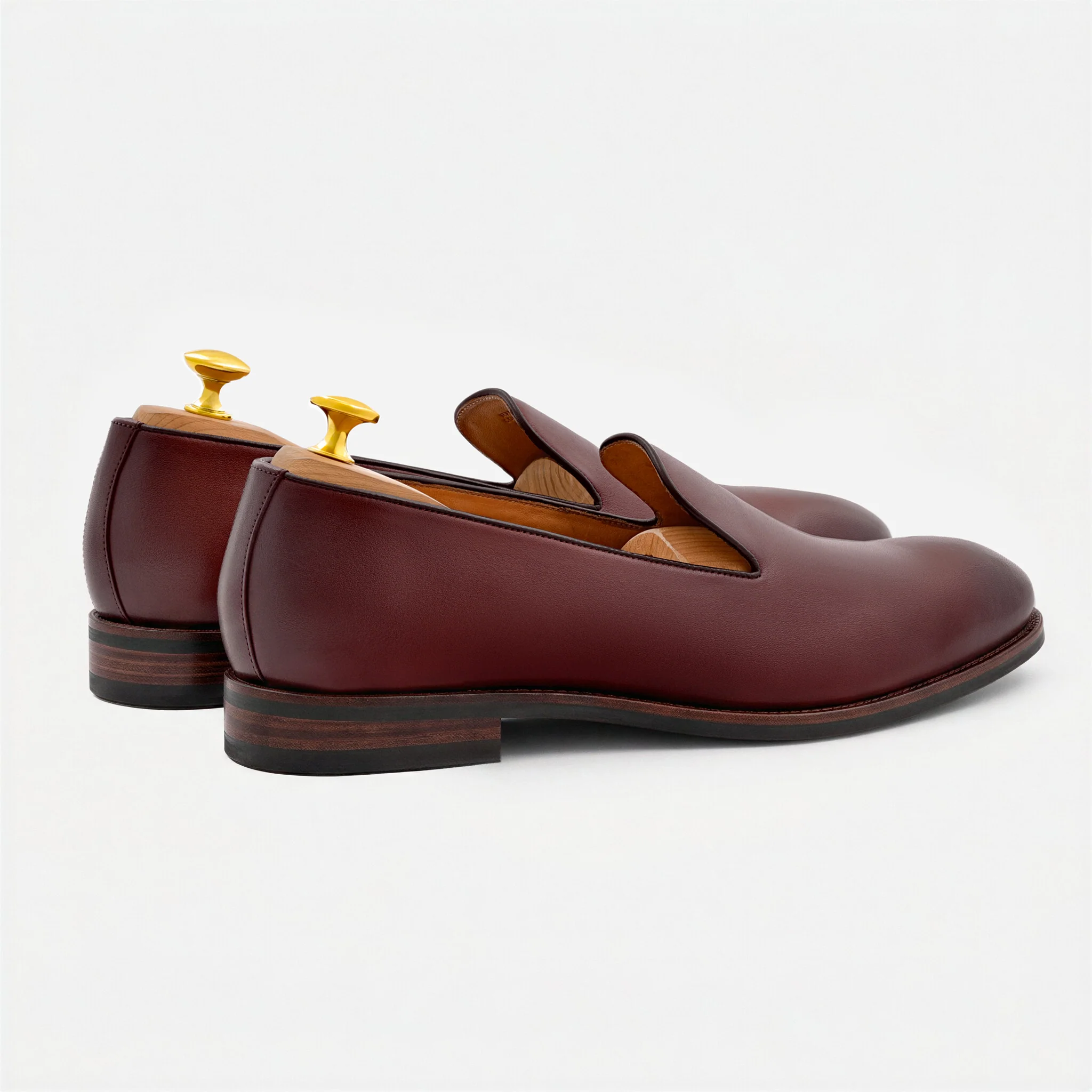 Langford Wholecut Loafers - Men's - Image 39