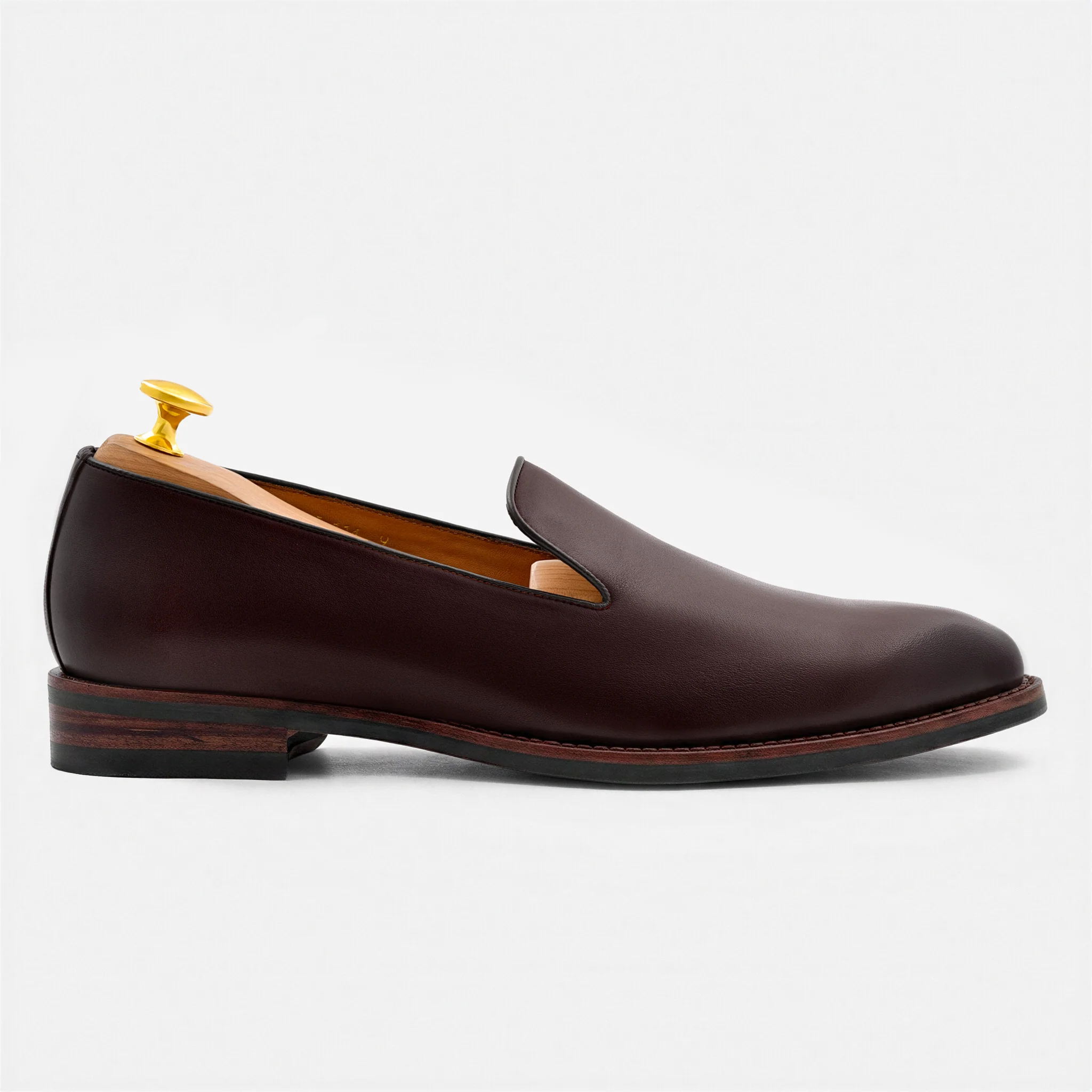 Langford Wholecut Loafers - Men's - Image 56