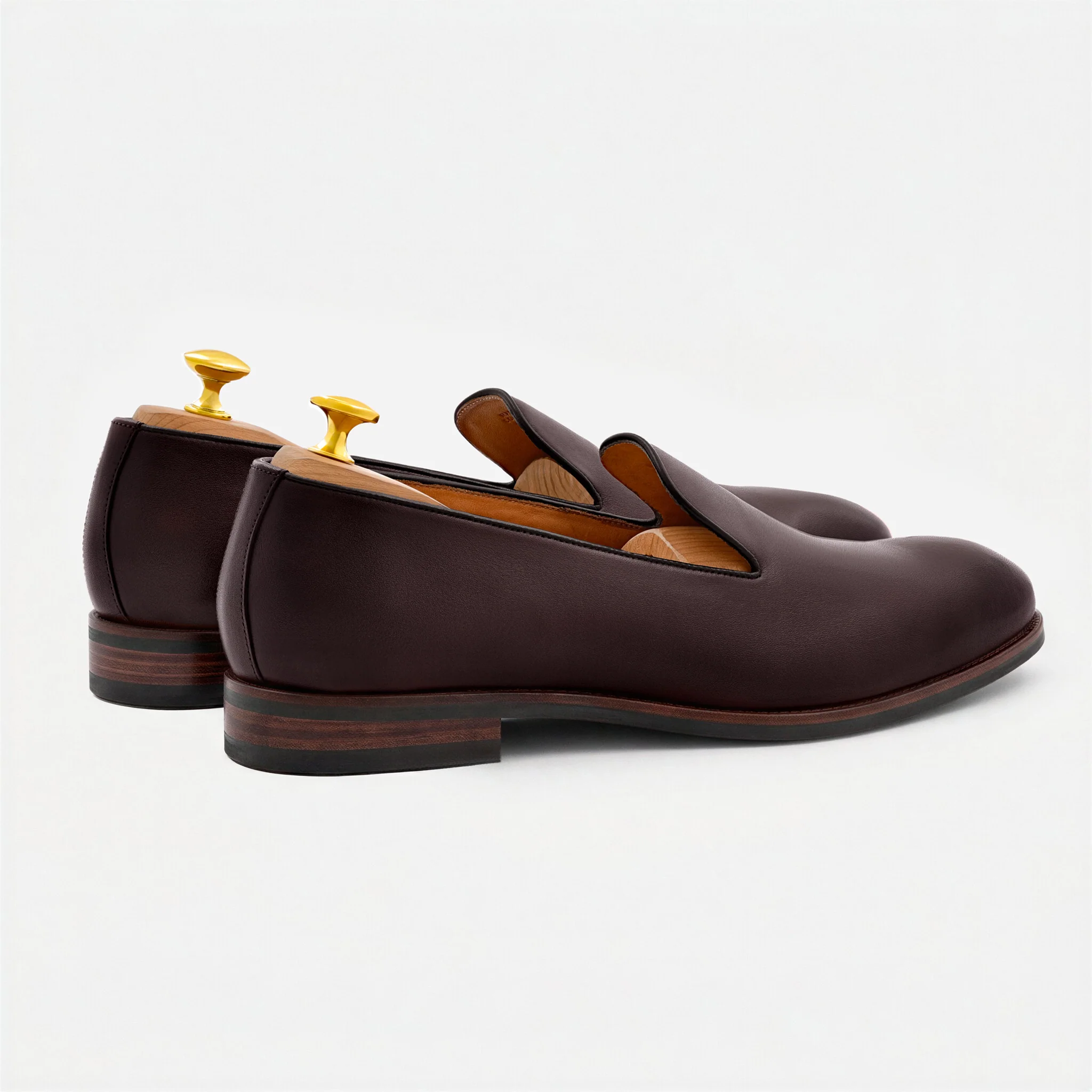 Langford Wholecut Loafers - Men's - Image 57