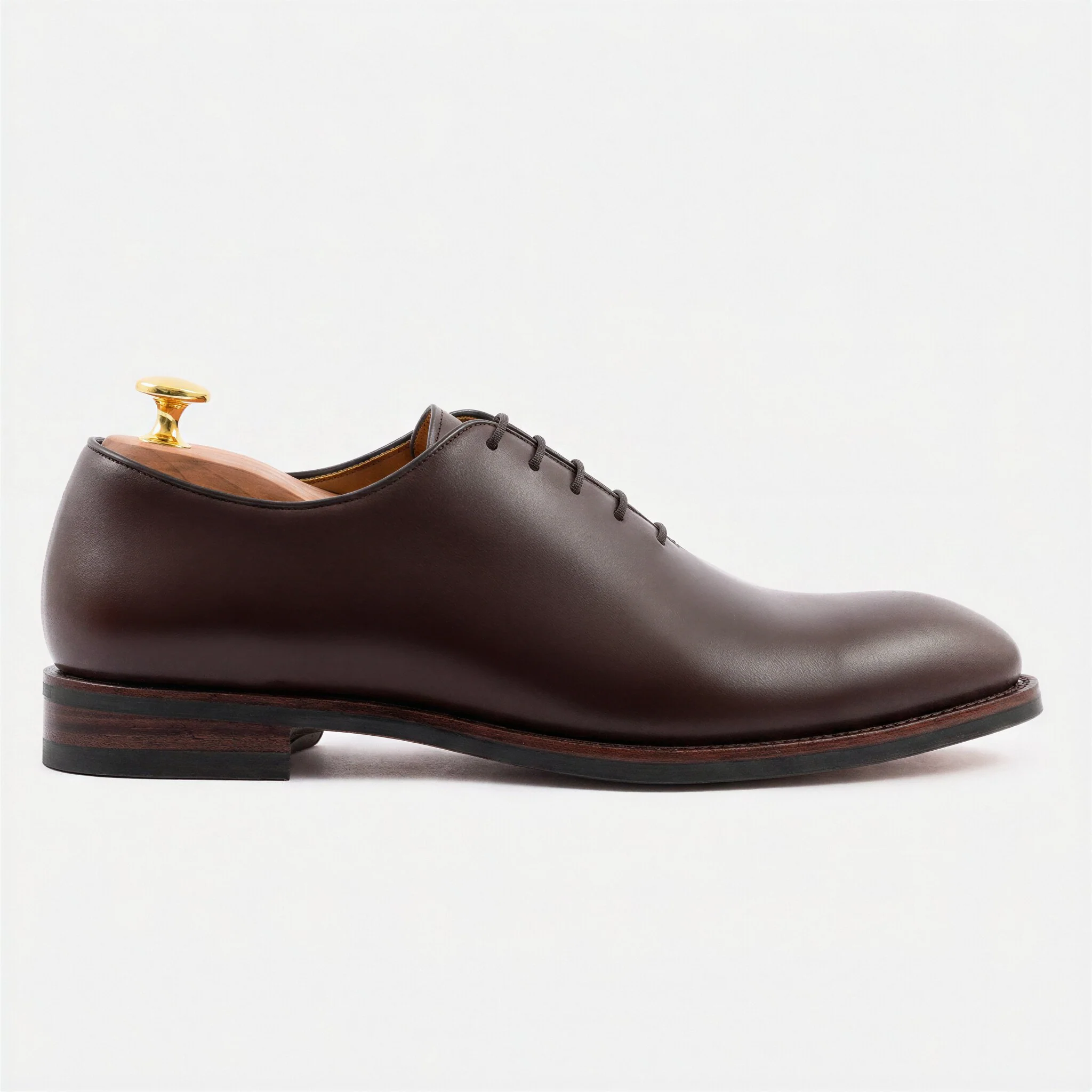 Valencia Wholecuts - Men's - Image 44