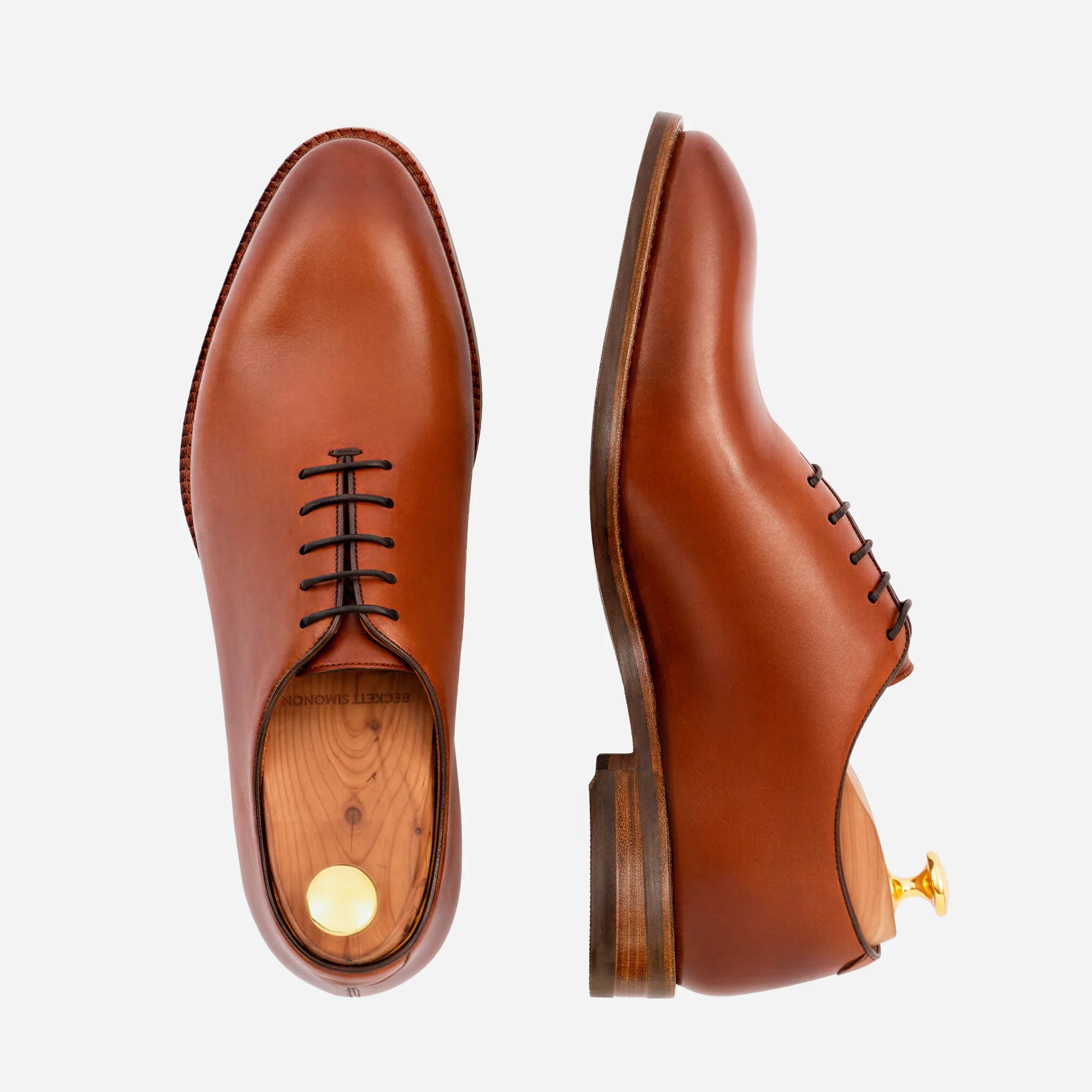 Valencia Wholecuts - Men's - Image 58